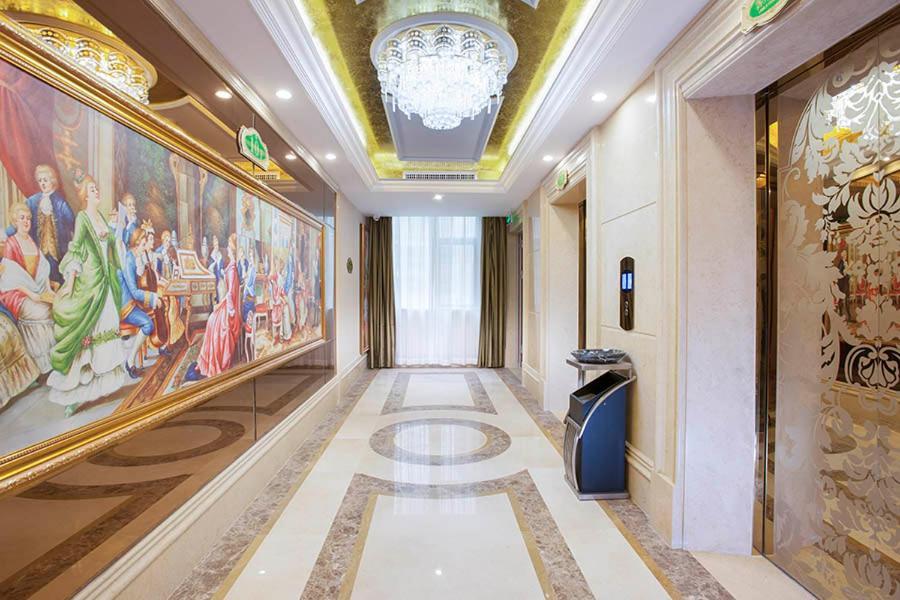 Vienna International Hotel Puning International Commodity City Kültér fotó