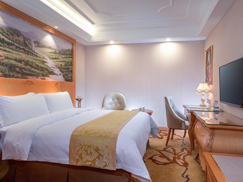 Vienna International Hotel Puning International Commodity City Kültér fotó